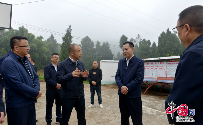 黃志權到南部縣調研鄉村振興、田長制、工業經濟發展等工作