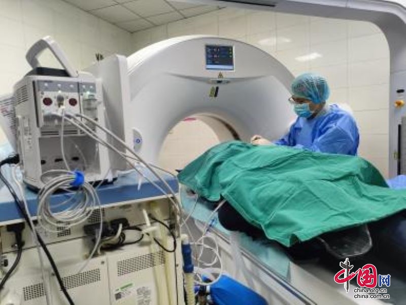 广元市第一人民医院成功开展CT引导下无痛化恶性肿瘤插植放疗