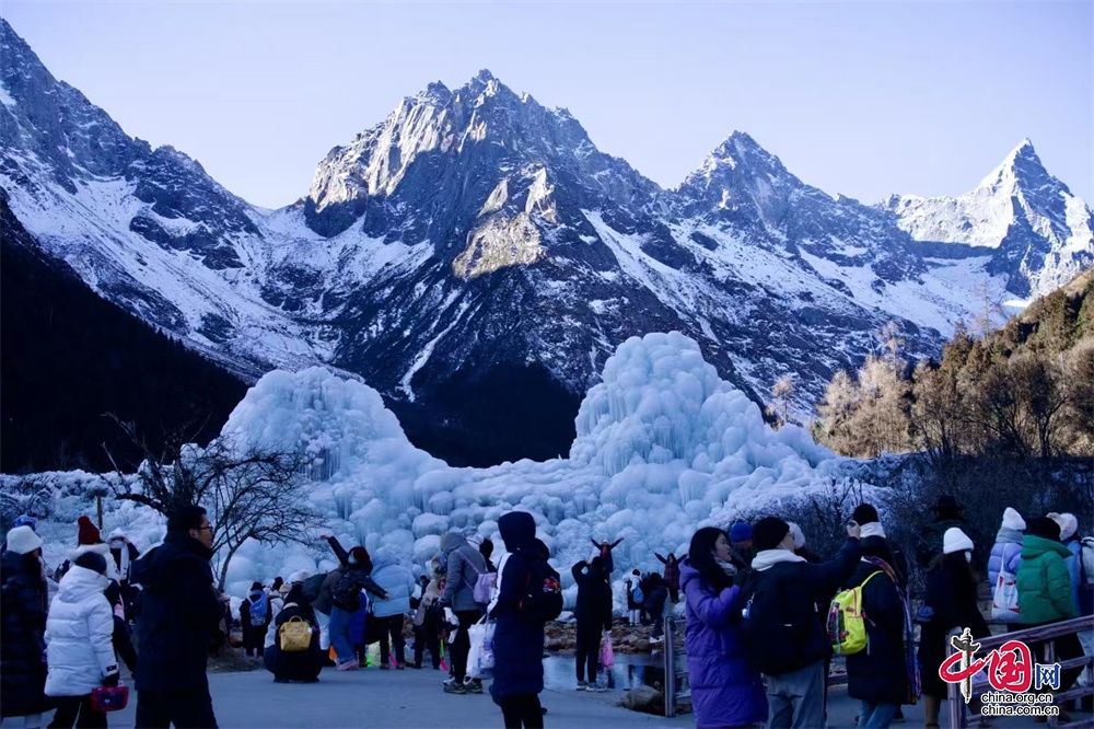 理县：元旦小长假旅游业实现“开门红”