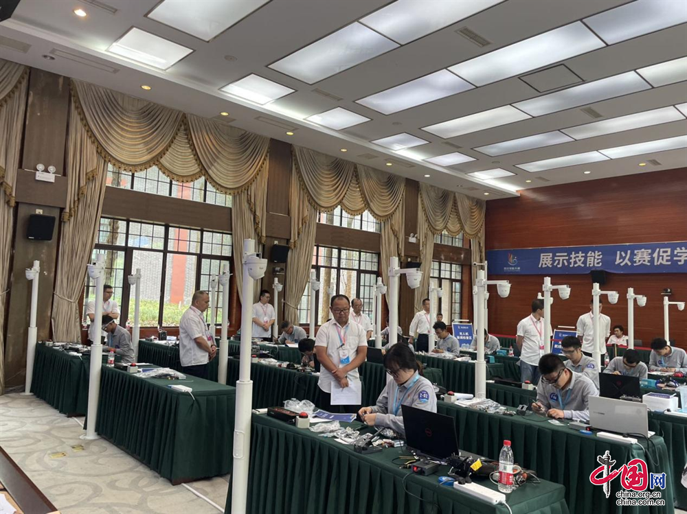 54家电力企业、2000余名选手参赛 四川省第七届电力行业职业技能大赛圆满收官