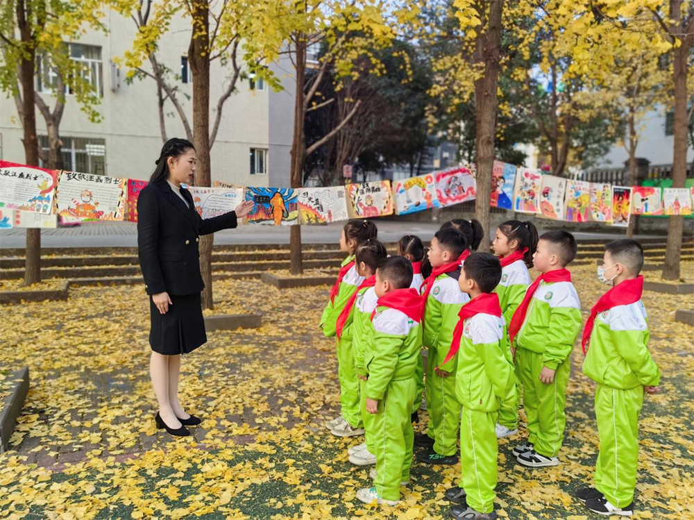 成都市大邑縣開展“賡續紅色血脈，培育時代新人”紅色講解員進校園活動