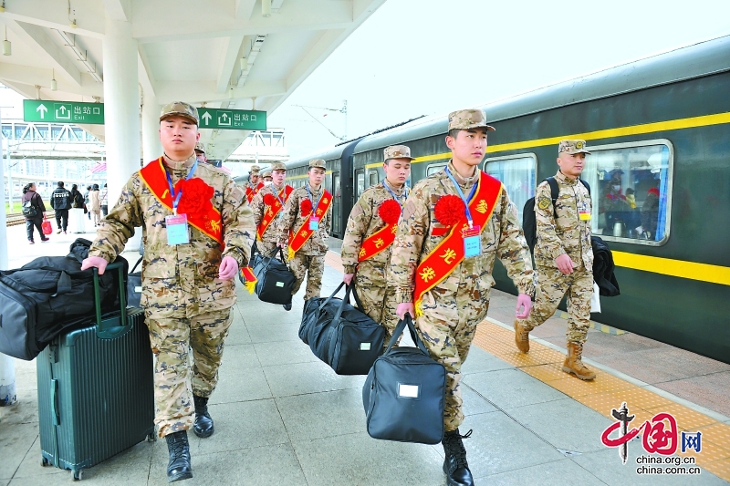 四川南充：2024年春季新兵啟程奔赴軍營