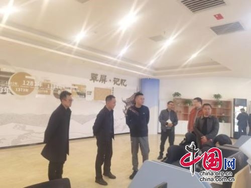 乐山市夹江县到宜宾市翠屏区考察政务服务及市民中心运行管理工作