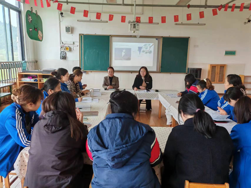 遂寧市金魚幼兒園開展消防及燃氣安全知識培訓 把好安全關