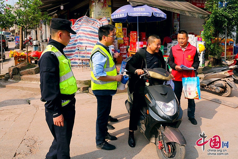 自贡市荣县乐德镇开展交通安全专项整治活动以提升道路安全