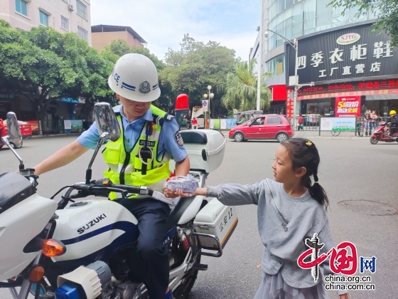 悅勞動·育童心 綿陽市梓潼縣文昌一幼開展勞動節(jié)系列活動