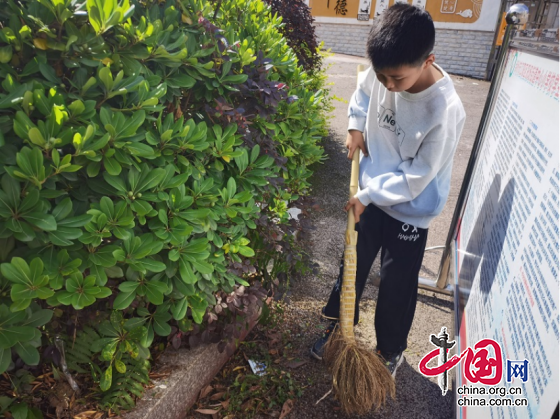 瀘州市江陽(yáng)區(qū)況場(chǎng)街道中心小學(xué)校開(kāi)展“勞動(dòng) 讓生命更有價(jià)值”勞動(dòng)節(jié)實(shí)踐活動(dòng)