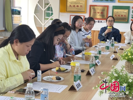 【田園動(dòng)態(tài)】遇見·攜手·向未來 宜賓市菜壩鎮(zhèn)中心幼兒園召開2024年春期膳食委員會