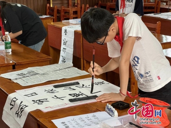 宜宾市高场学校开展第三届青少年书法传习画比赛