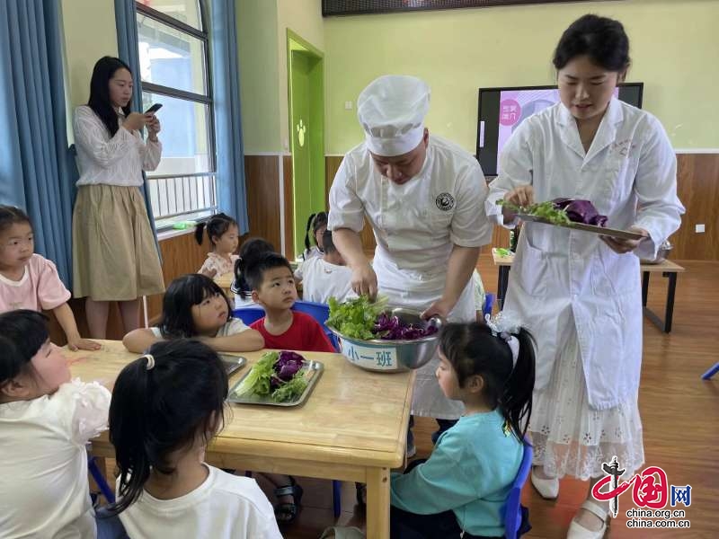 廣元市婦幼保健院：奶豆?fàn)I養(yǎng)愛母嬰 膳食少油體更輕