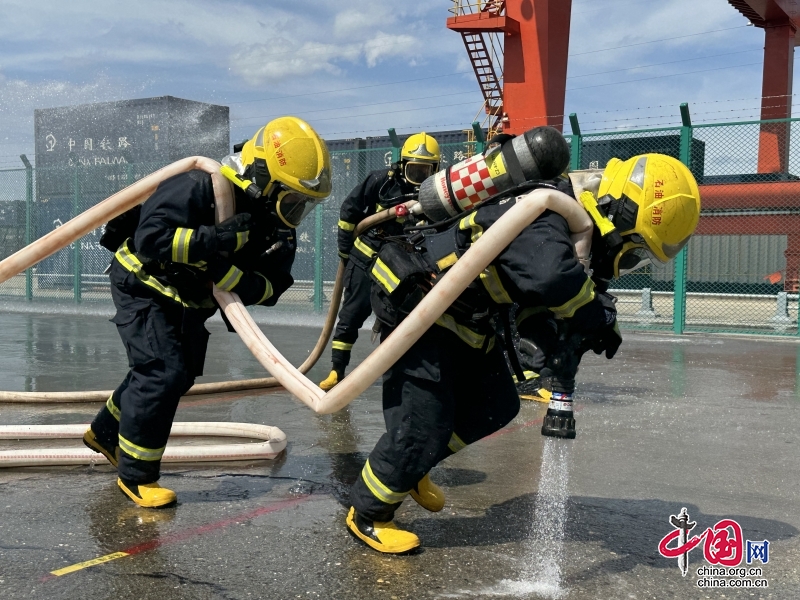 川中油氣礦消防大隊扎實開展夏季業(yè)務(wù)技能大練兵