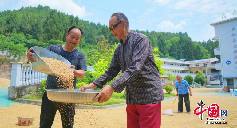 四川南充西充：以“自给自足”模式 打造为老服务新标杆