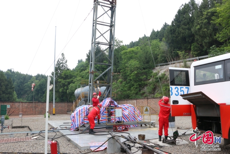 川中油氣礦抽汲排液成功復產(chǎn)“異常井”