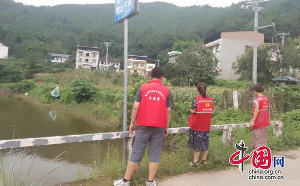 射洪市太和街道涼帽山社區開展防溺水安全知識宣傳活動